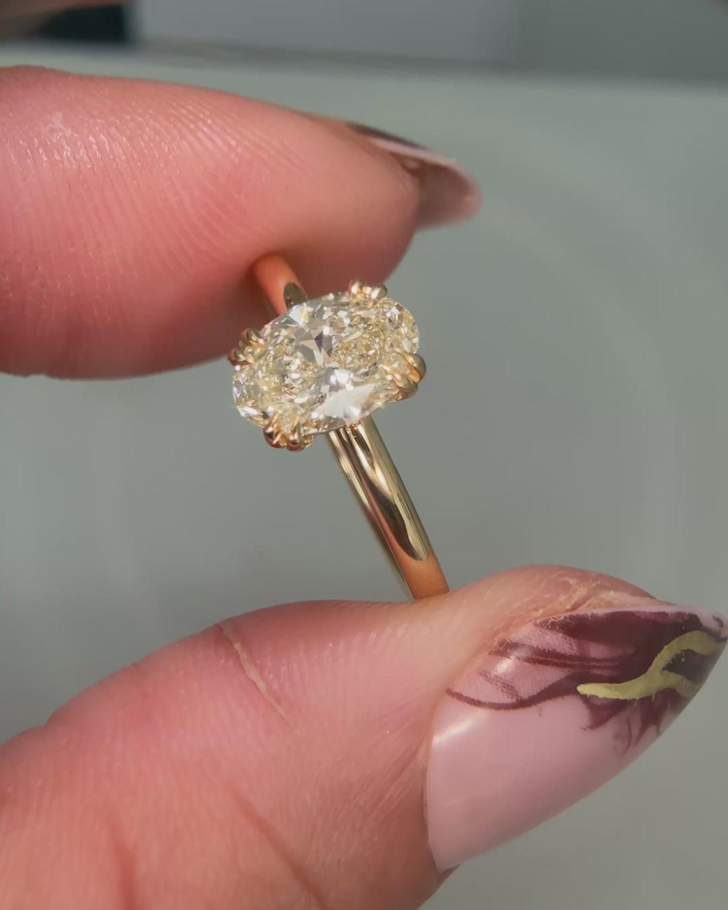 Oval Cut Diamond Maria Ring