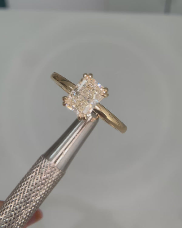 Radiant Cut Diamond Maria Ring