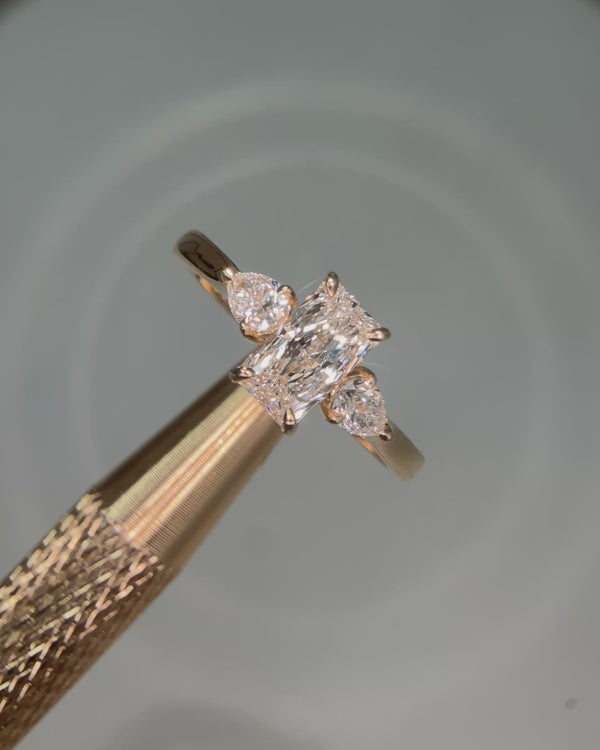 Radiant Cut Diamond Kathryn Ring