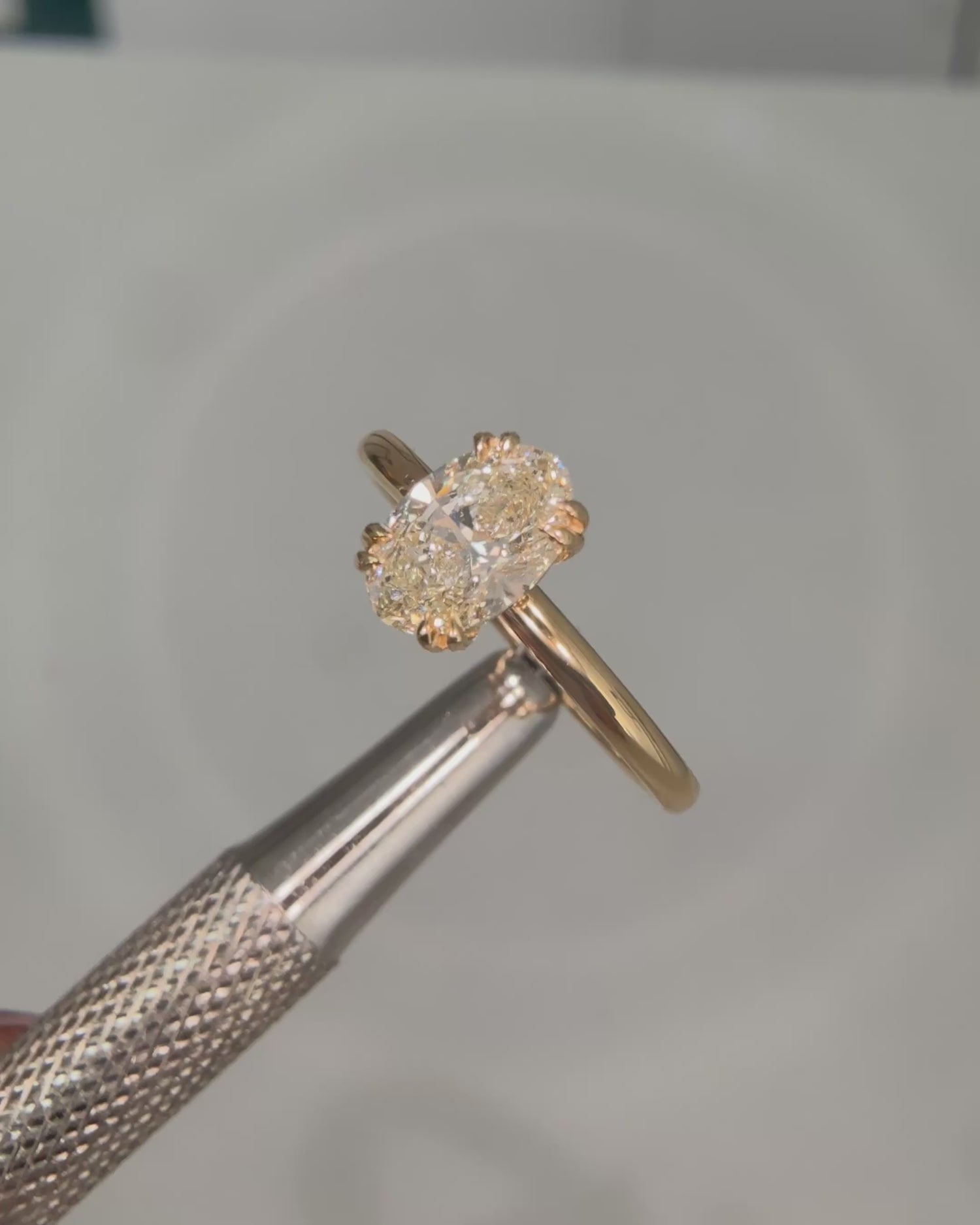 Oval Cut Diamond Maria Ring