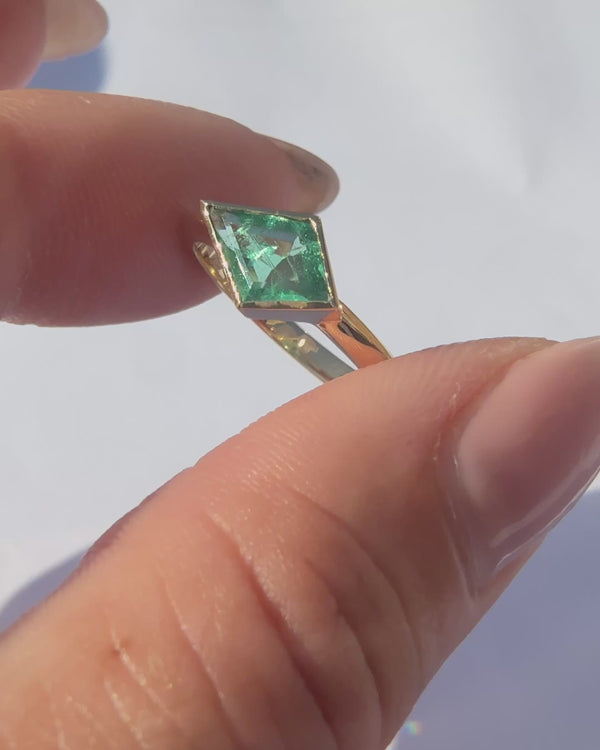 Kite Shape Bezel Emerald Ring