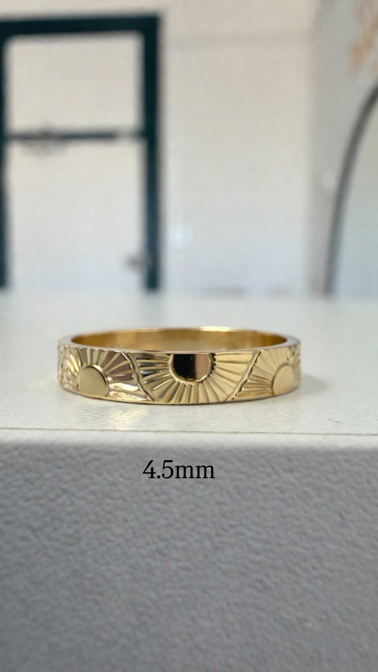 Sun engraved wedding band