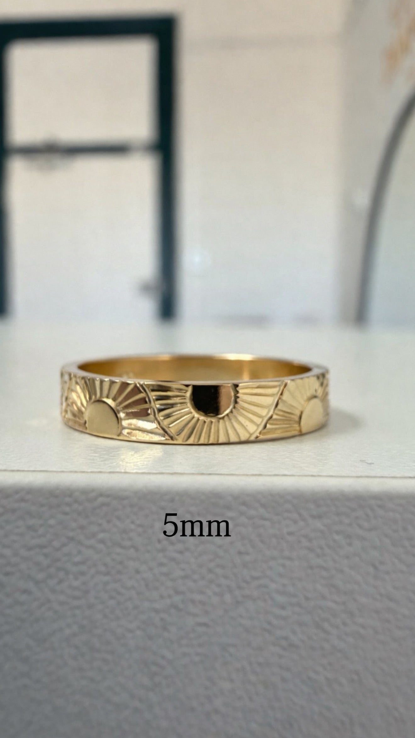 Sun engraved wedding band